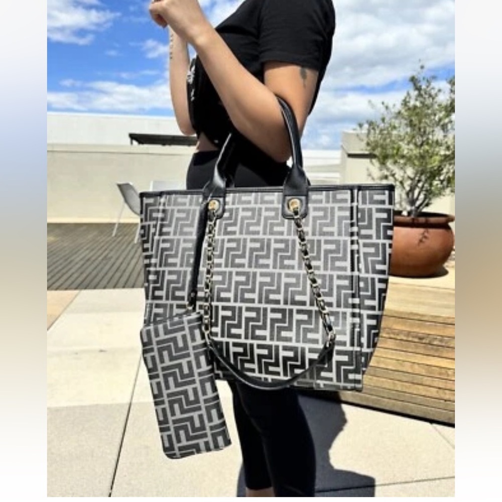 MKF Collection Large Tote Bag Wallet Set 2pc Black White NWT - Picture 4 of 8